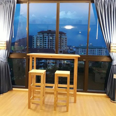 Connext Residence Phuket Eksteriør billede