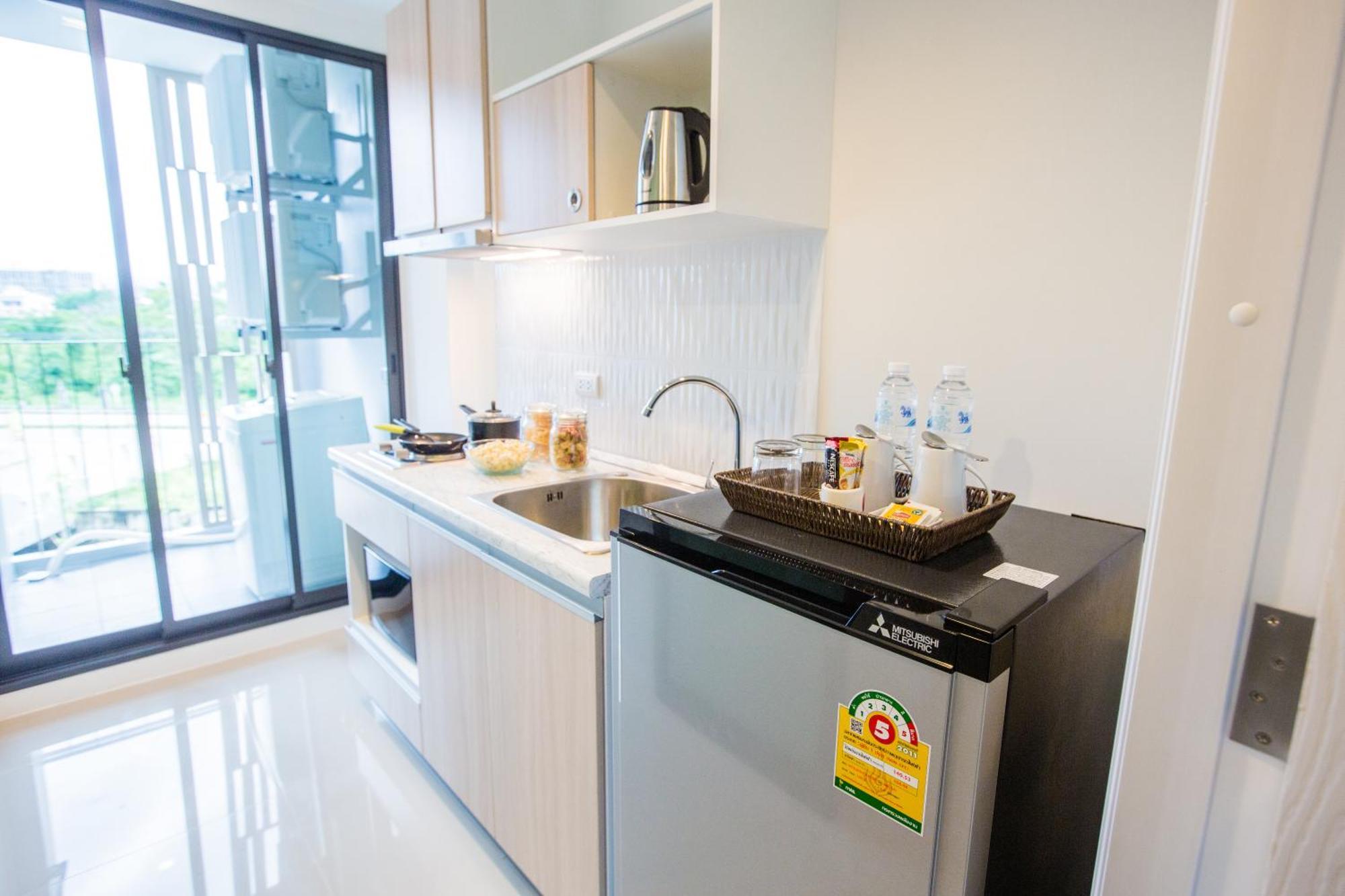 Connext Residence Phuket Værelse billede