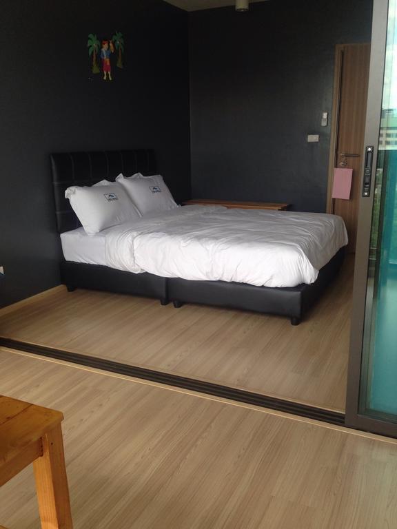 Connext Residence Phuket Eksteriør billede