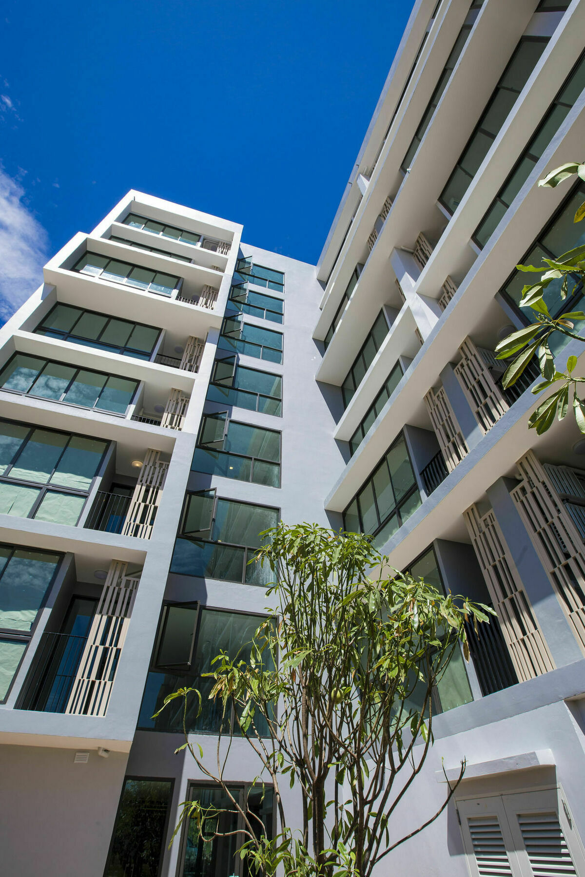 Connext Residence Phuket Eksteriør billede